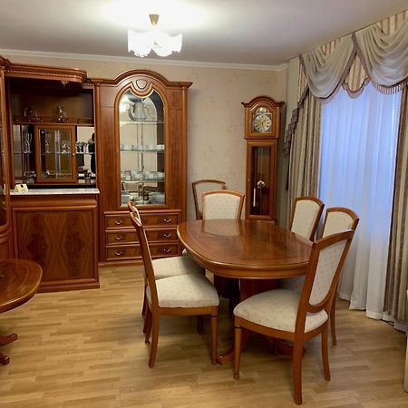Platium Spa&Resort Kozyn Екстериор снимка