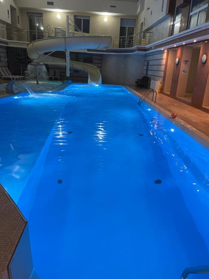 Platium Spa&Resort Kozyn Екстериор снимка